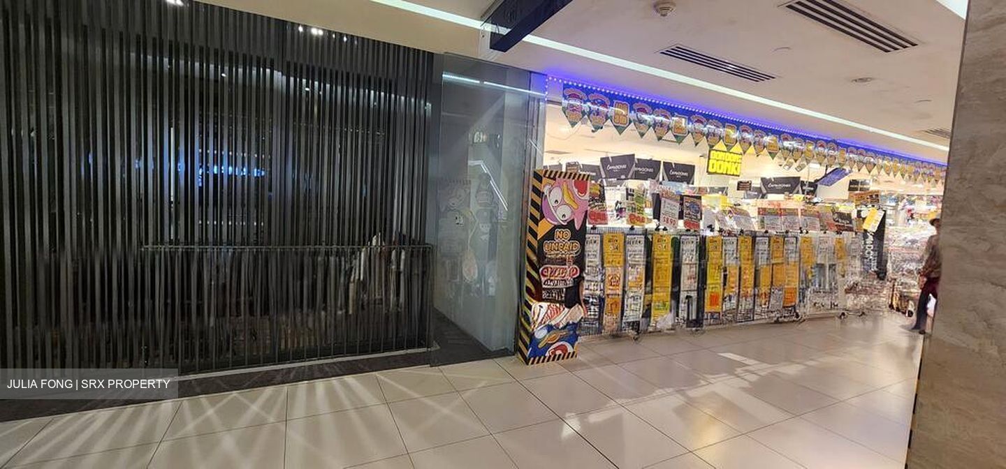 100 Am (D2), Shop House #577728621